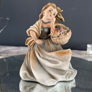 Vintage 60’s Lefton China Hand-Painted Porcelain Figure KW334A